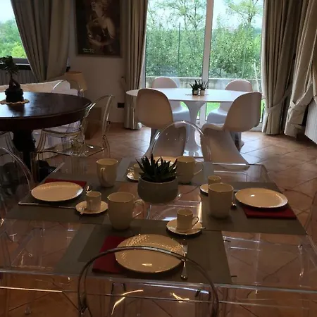 Maison d'hôtes Sentirsi A Casa Portacomaro